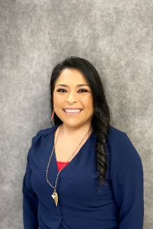 Julia Munoz Pittsburg Loan Officer
